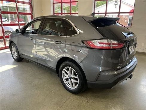 Used 2021 Ford Edge SEL w/ Convenience Package AWD/4WD image 5