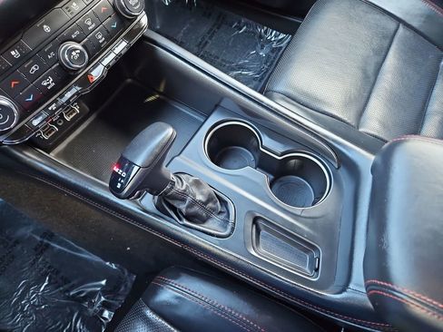 Used 2024 Dodge Durango GT image 22