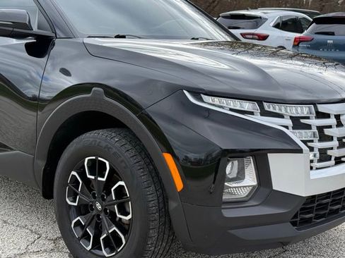 Used 2023 Hyundai Santa Cruz SEL w/ Winter Package image 2