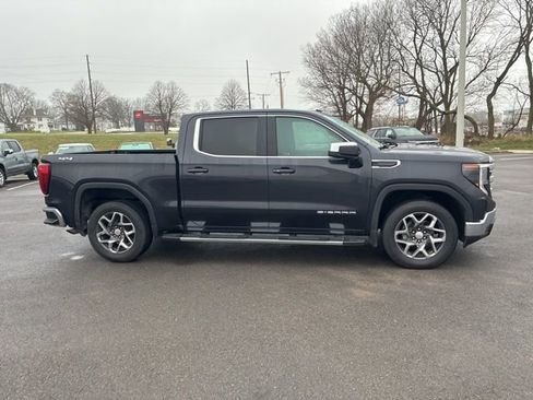 Used 2022 GMC Sierra 1500 SLE image 7