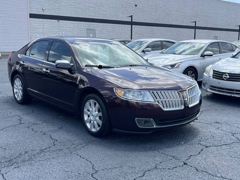 Used 2011 Lincoln MKZ FWD image 4