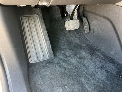 New 2026 Buick Enclave Preferred w/ Power Package image 14