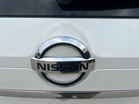 Used 2017 Nissan Rogue SL w/ SL Premium Package AWD/4WD image 33