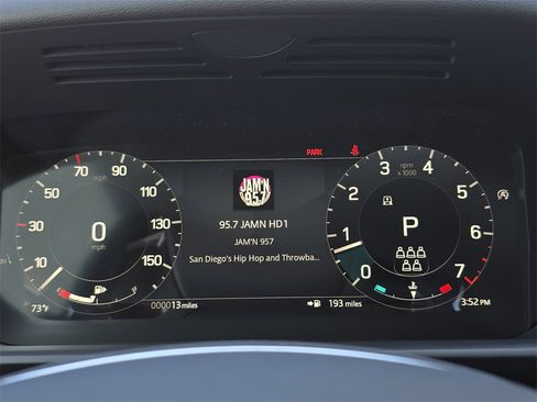 New 2025 Land Rover Discovery S image 21