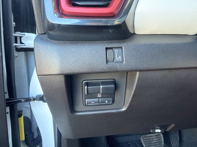 Used 2023 GMC Canyon AT4X AWD/4WD image 28
