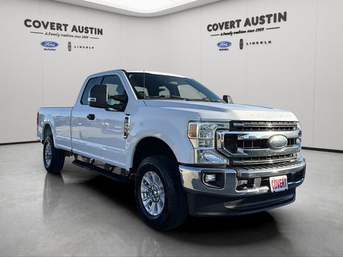 Used 2022 Ford F250 XLT w/ XLT Value Package image 7