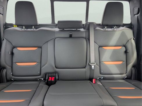 New 2026 GMC Sierra 1500 AT4 w/ AT4 Premium Package image 18
