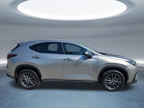 Used 2024 Lexus NX 250 FWD w/ Cold Area Package image 3