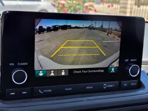 Used 2025 Honda Accord SE image 10