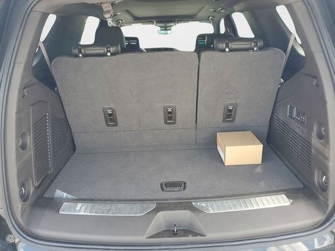 Certified 2024 GMC Yukon Denali w/ Denali Reserve Package image 12