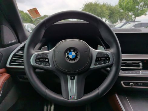 Used 2022 BMW X5 M50i AWD/4WD image 21