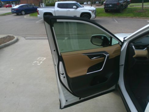 Used 2024 Toyota RAV4 Limited w/ Weather Package image 17