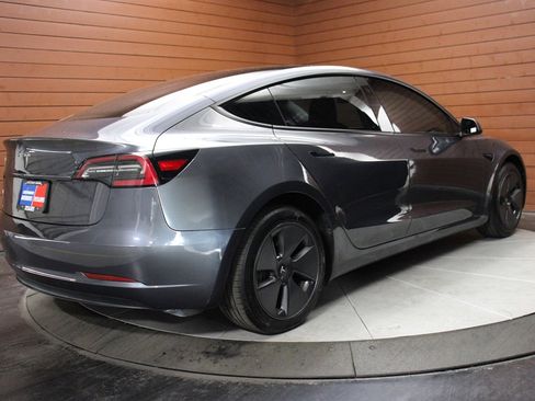 Used 2023 Tesla Model 3 Standard Range image 14