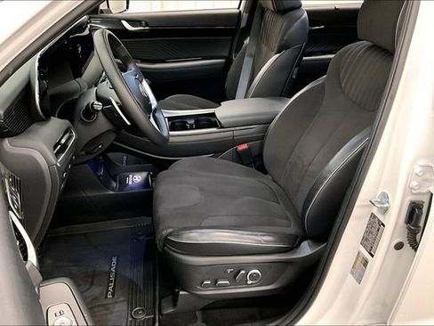 Used 2025 Hyundai Palisade Calligraphy AWD/4WD image 23