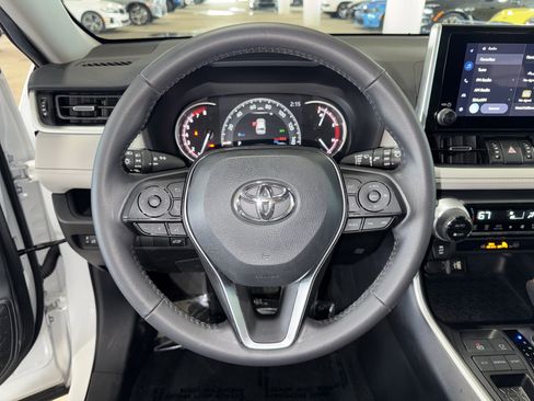Used 2024 Toyota RAV4 XLE Premium FWD image 21