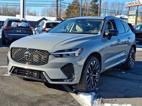 New 2026 Volvo XC60 B5 Ultra w/ Protection Package Premier image 2