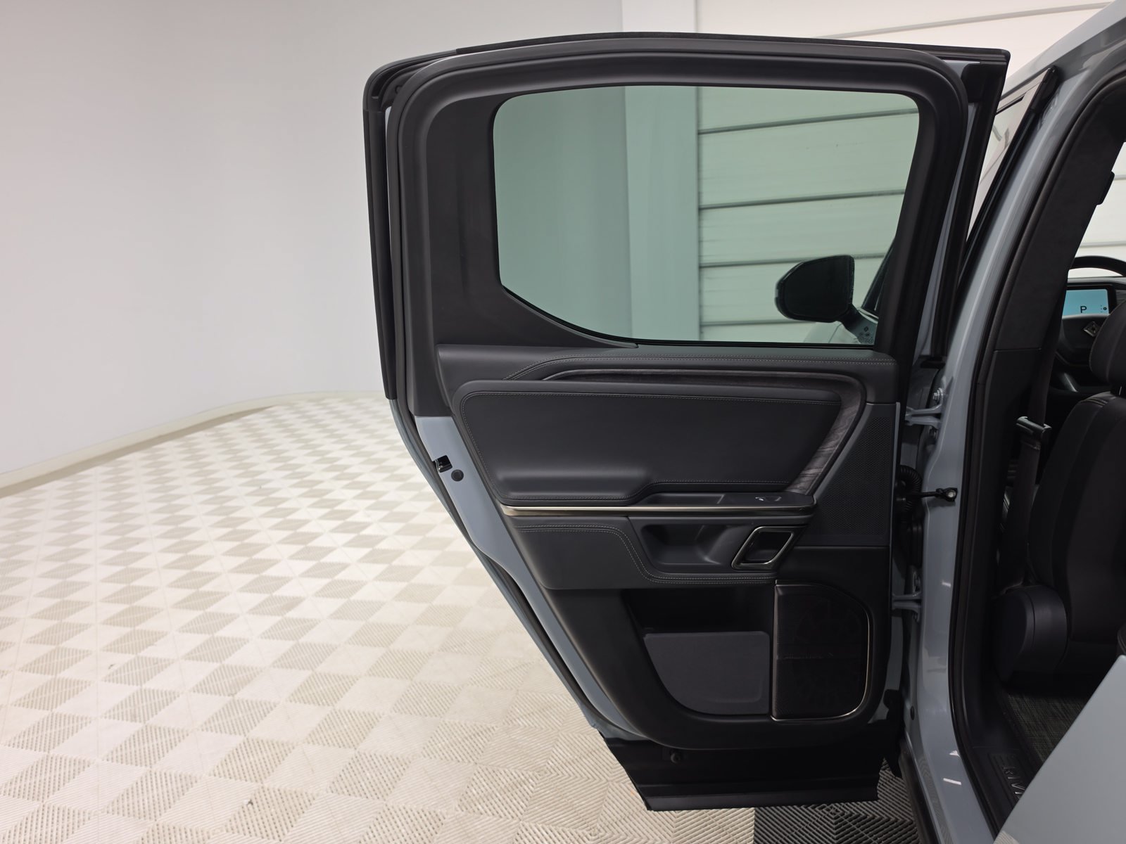 Used 2022 Rivian R1T Launch Edition AWD/4WD image 18