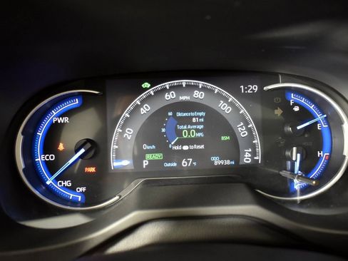 Used 2020 Toyota RAV4 XSE image 33