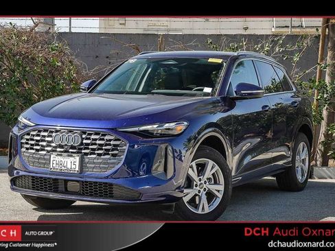 Used 2025 Audi Q5 Premium w/ Convenience Package AWD/4WD image 1