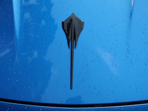 Used 2025 Chevrolet Corvette Stingray Preferred Conv w/ Z51 Performance Package RWD image 31