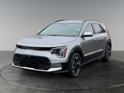 Used 2023 Kia Niro Wind FWD image 3