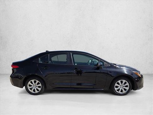 Certified 2024 Toyota Corolla LE FWD image 4