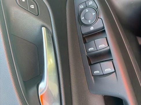 Used 2025 Buick Envista Preferred FWD image 12