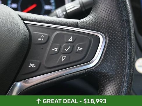 Used 2025 Chevrolet Malibu LT image 33