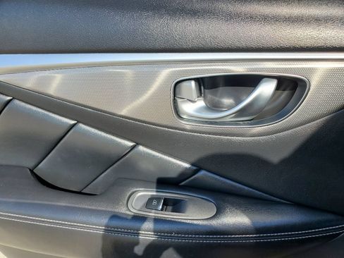 Used 2015 INFINITI Q50 w/ Cargo Package RWD image 23