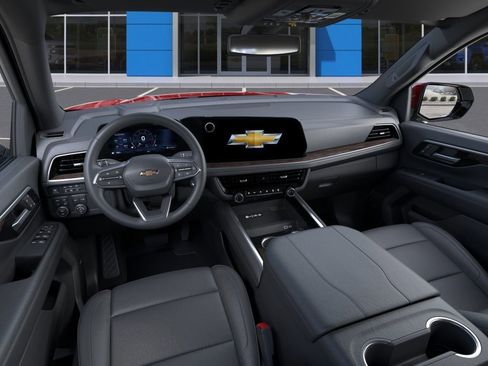New 2026 Chevrolet Suburban LT w/ Comfort Package image 17
