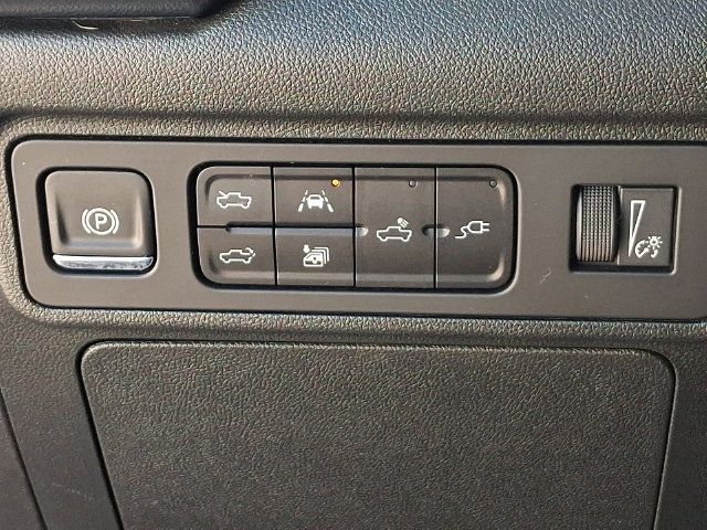 Used 2026 GMC Hummer EV 4x4 Crew Cab image 9