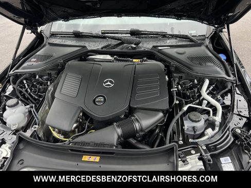 Used 2026 Mercedes-Benz E 350 4MATIC Sedan image 11