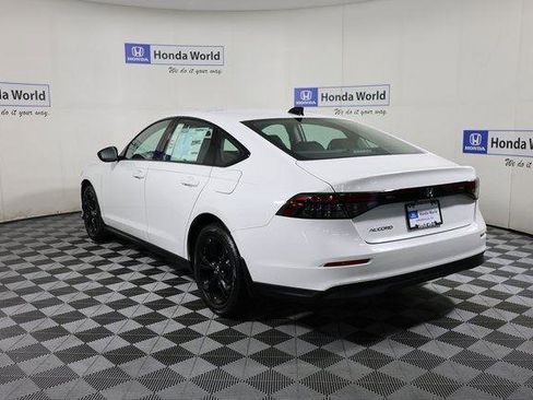 New 2025 Honda Accord SE image 6