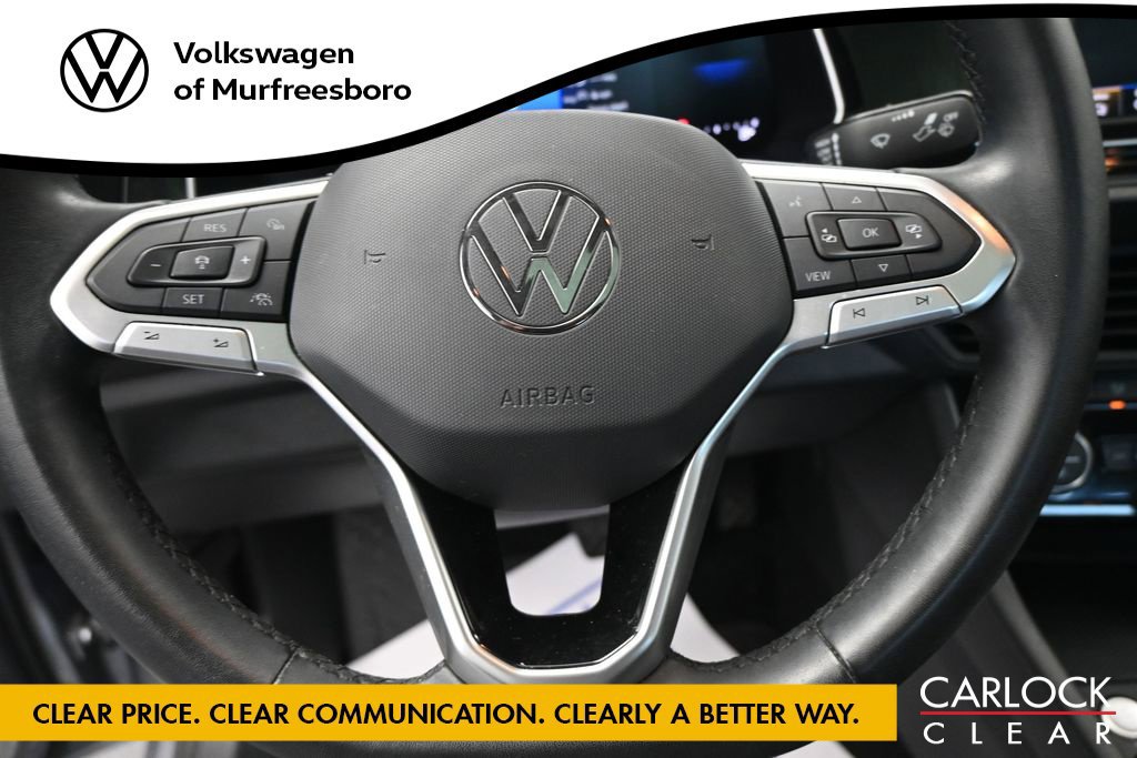 Used 2024 Volkswagen Jetta SE w/ Panoramic Sunroof Package FWD image 22