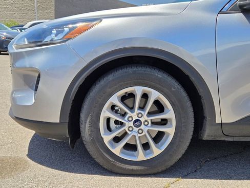 Used 2021 Ford Escape SE FWD image 5