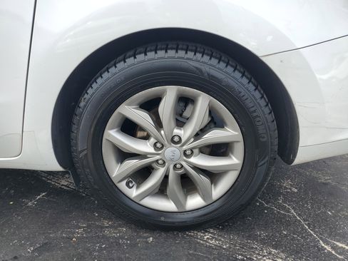 Used 2019 Kia Sedona EX w/ EX Premium Package image 37