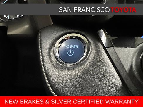 Certified 2018 Toyota RAV4 Limited image 25