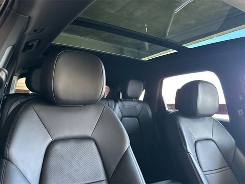 Used 2023 Porsche Cayenne image 20