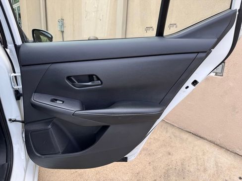 Used 2024 Nissan Sentra S image 18