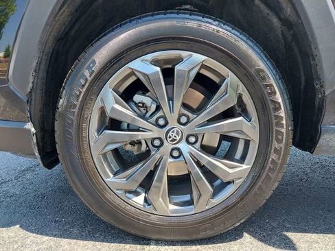 Certified 2023 Toyota RAV4 XLE Premium AWD/4WD image 15