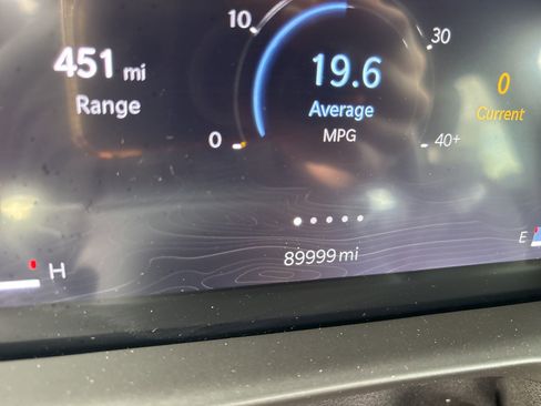 Used 2022 Jeep Grand Cherokee L Laredo image 6