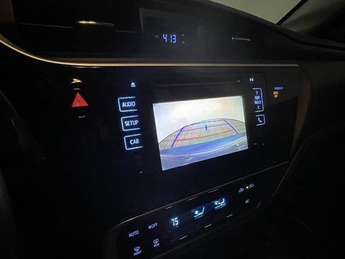 Certified 2018 Toyota Corolla SE image 15