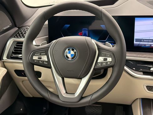 New 2026 BMW X5 xDrive50e AWD/4WD image 17