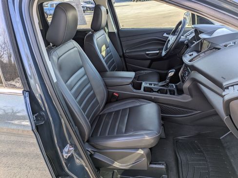 Certified 2019 Ford Escape SEL image 24