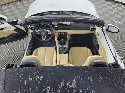 New 2025 MAZDA MX-5 Miata Grand Touring w/ Weather Package image 12