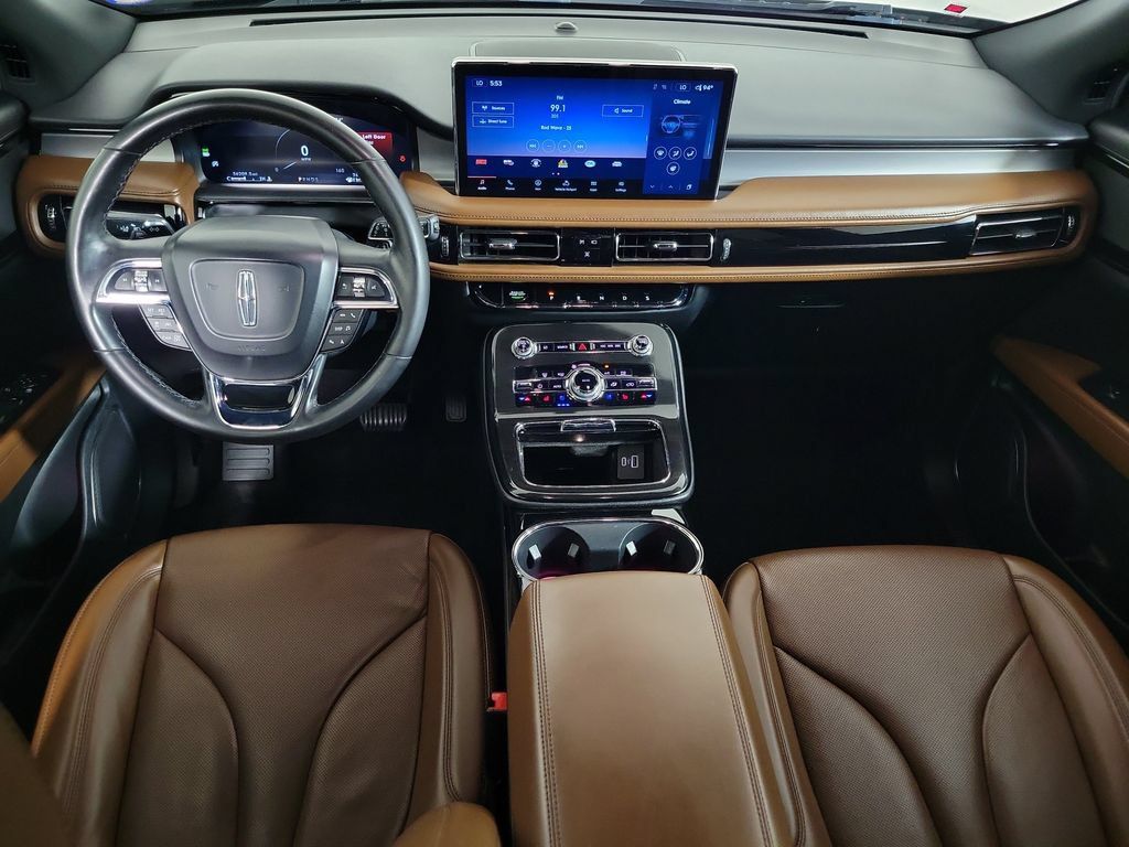 Certified 2022 Lincoln Nautilus Reserve AWD/4WD image 10