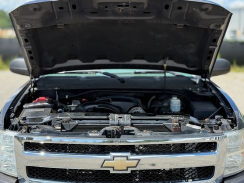 Used 2011 Chevrolet Silverado 1500 LS AWD/4WD image 25