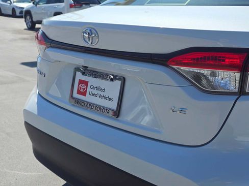 Used 2026 Toyota Corolla LE FWD image 13