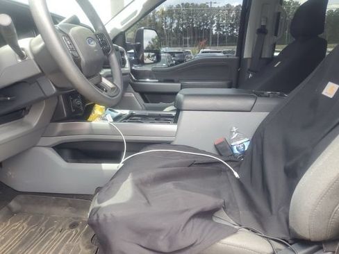 Used 2026 Ford F250 XLT w/ XLT Premium Package AWD/4WD image 7