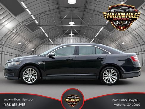 Used 2015 Ford Taurus Limited FWD image 8